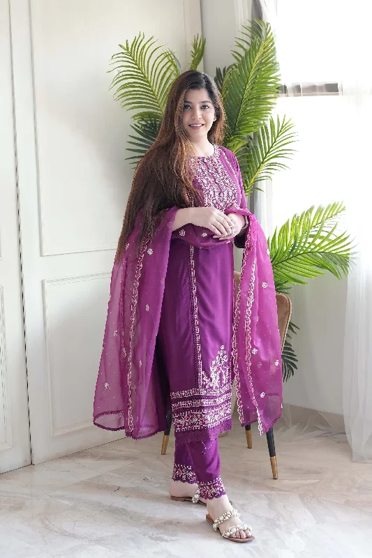 Heera Purple Embroidered Suit Set with Organza Dupatta