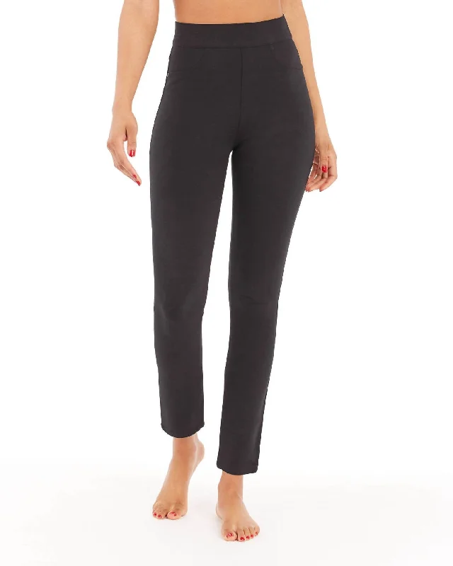 Ankle 4-Pocket Classic Pull On Trousers In Perfect Black