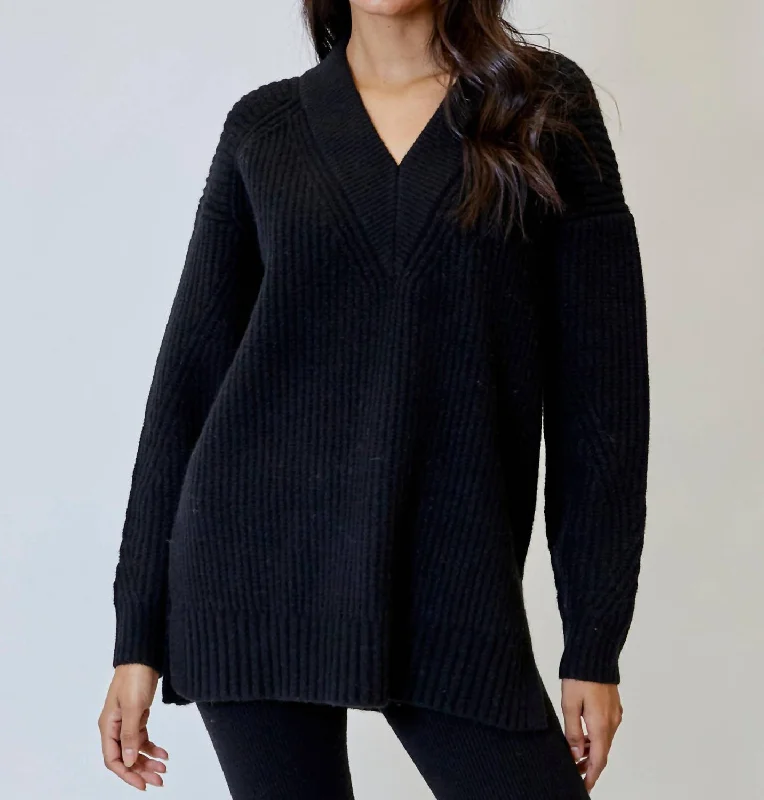 Bailey Sweater In Black