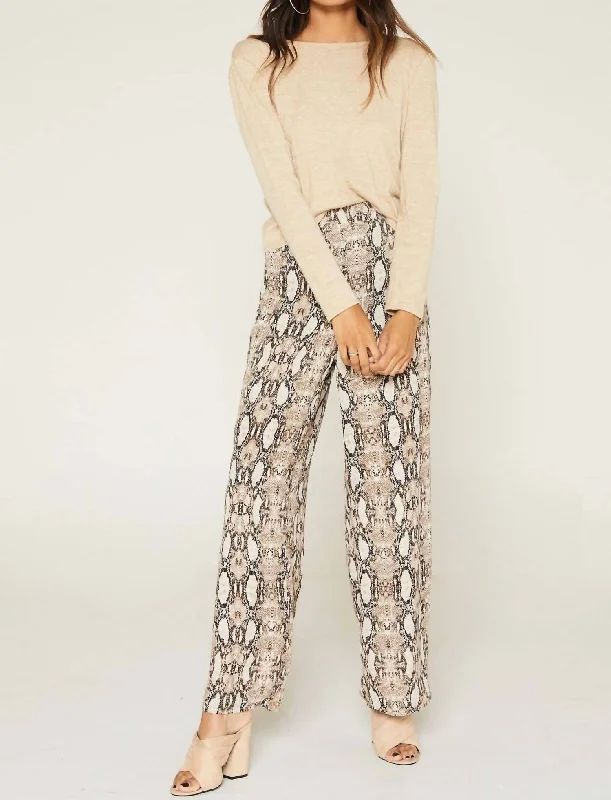 It Girl Pant In Mocha Black